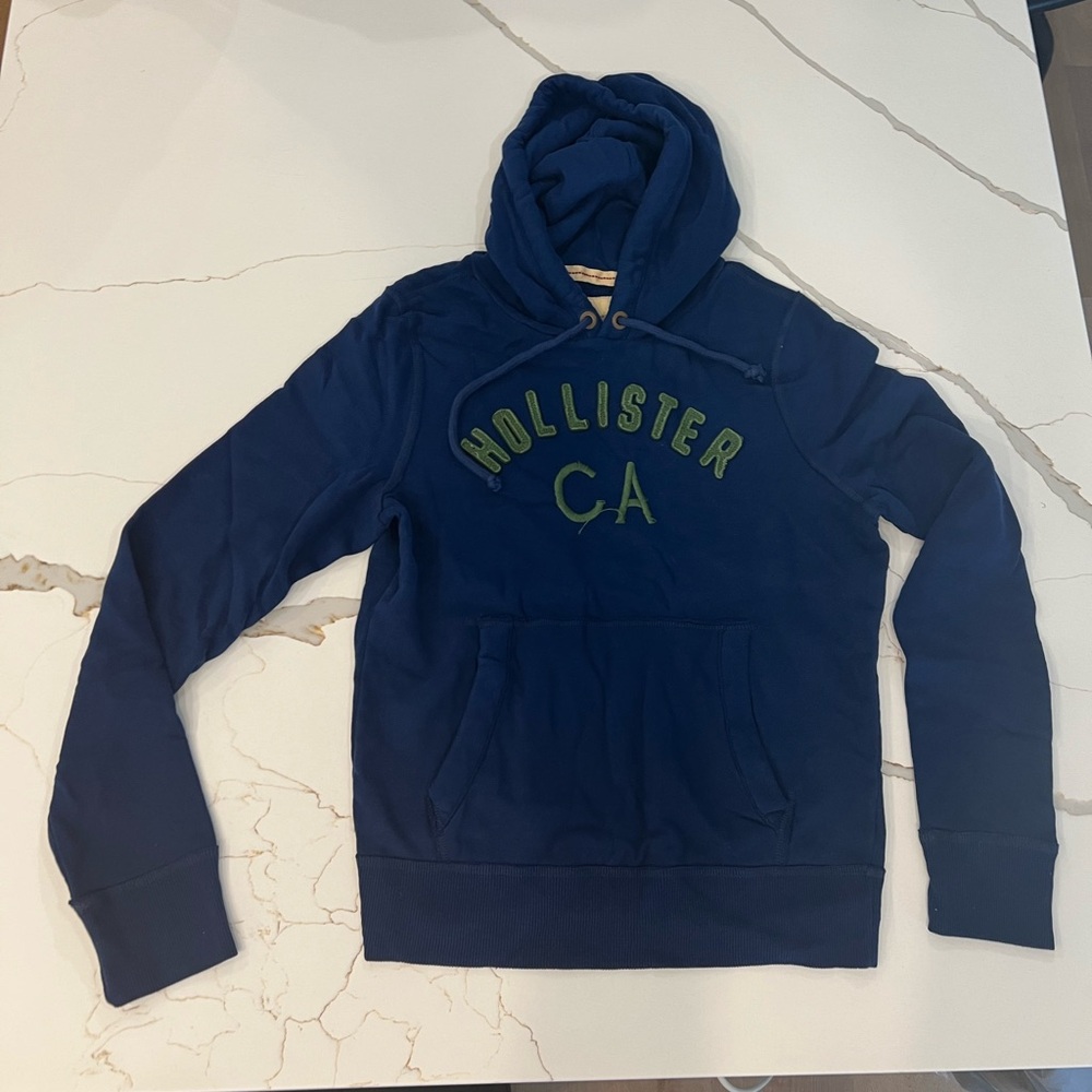 Men’s Hollister Hoodie size L